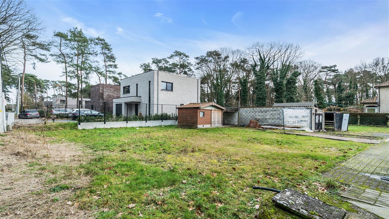 Ruim Perceel van 1185m² te Bonheide