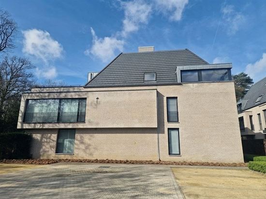 2-Slaapkamer Appartement met ruim terrassen