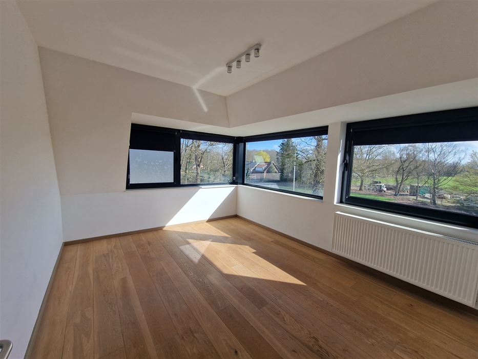 2-Slaapkamer Appartement met ruim terrassen