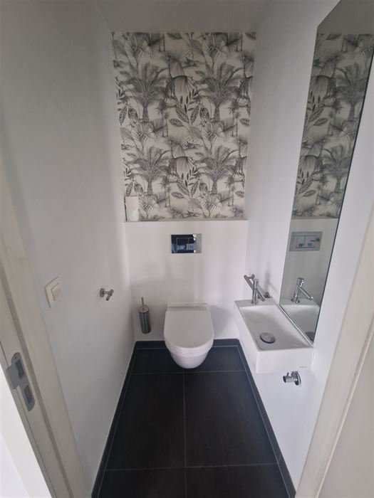 Ruim 2-Slaapkamer Appartement met 2 terrassen