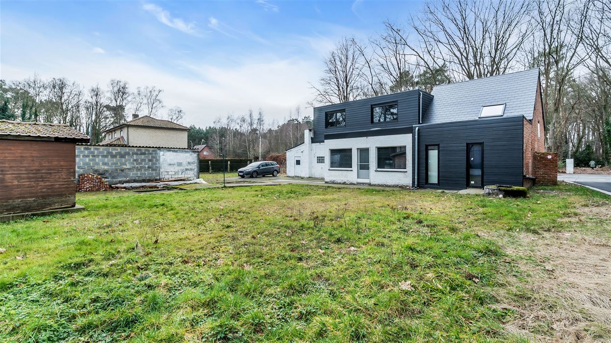 Ruim Perceel van 1185m² te Bonheide