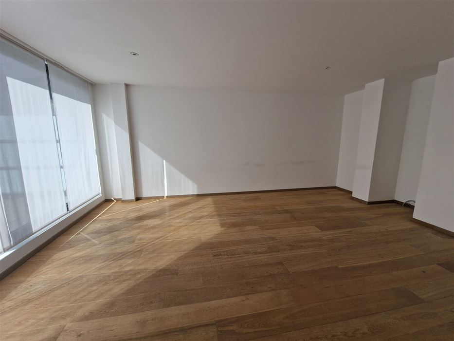 2-Slaapkamer Appartement met ruim terrassen