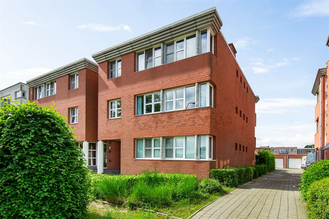 3-SLPK-APPARTEMENT MET KELDER EN GARAGE