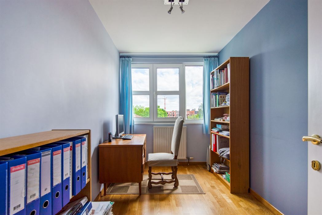 3-SLPK-APPARTEMENT MET KELDER EN GARAGE