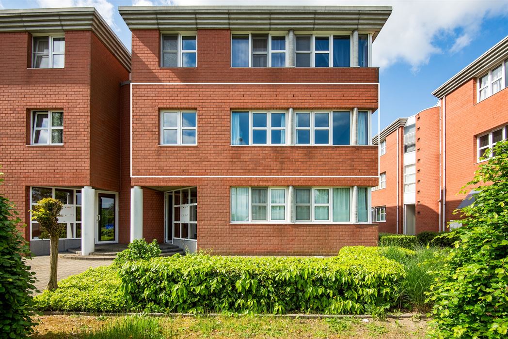 3-SLPK-APPARTEMENT MET KELDER EN GARAGE