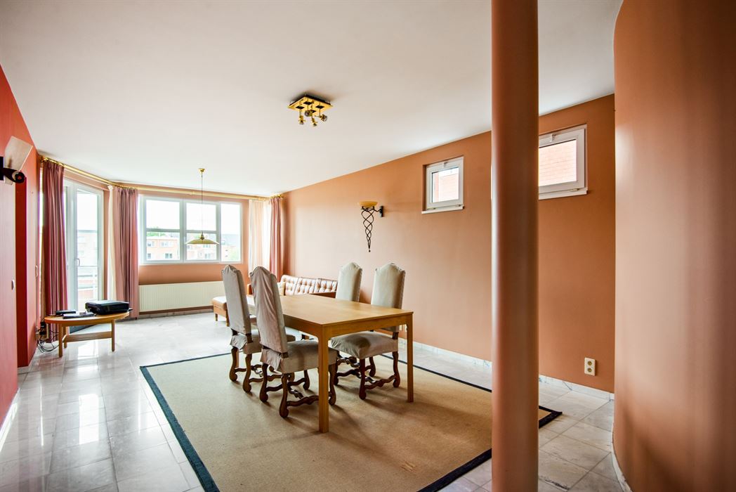 3-SLPK-APPARTEMENT MET KELDER EN GARAGE