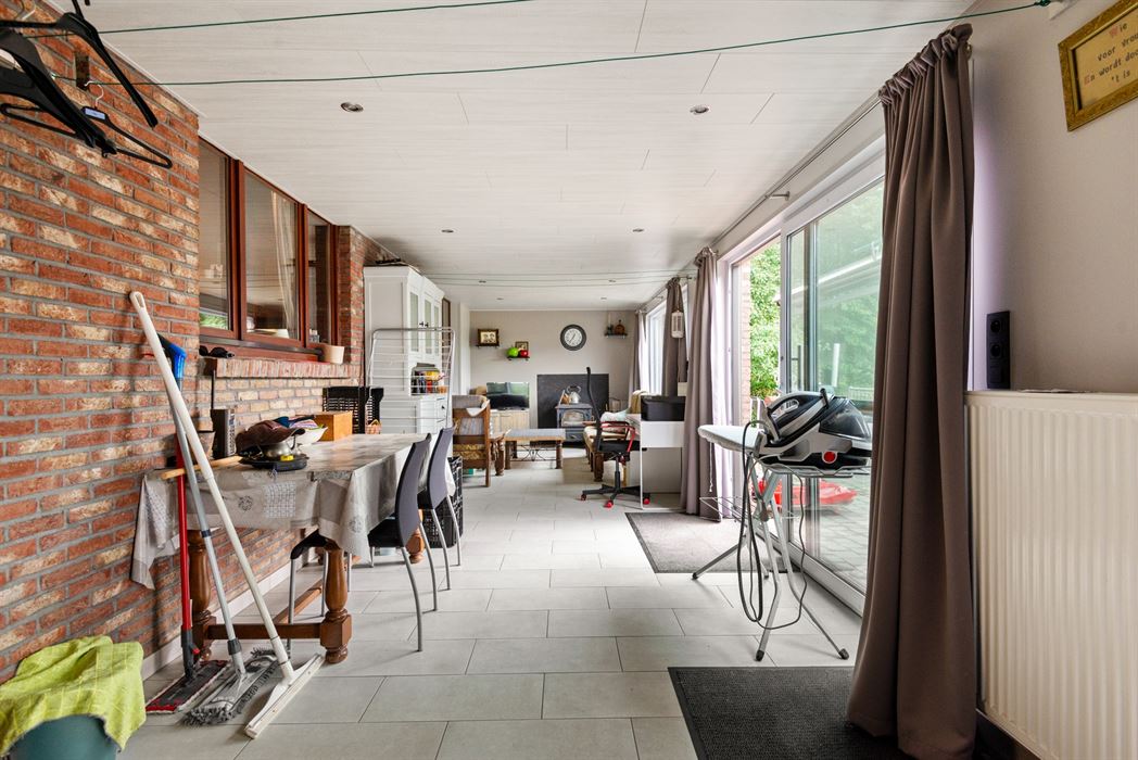 ZEER RUSTIG GELEGEN VILLA TE KOOP