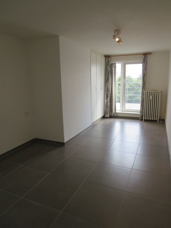 Foto 5 : Appartement te 9100 SINT-NIKLAAS (België) - Prijs 685 €/maand