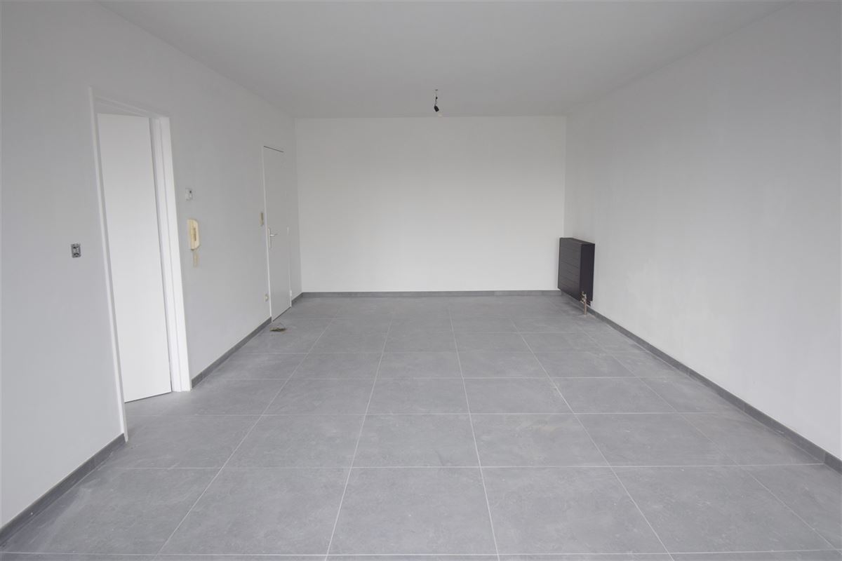Foto 3 : Appartement te 9100 SINT-NIKLAAS (België) - Prijs 750 €/maand