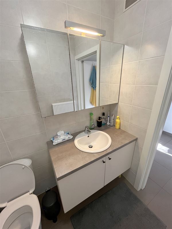 Foto 8 : Appartement te 9100 SINT-NIKLAAS (België) - Prijs 650 €/maand