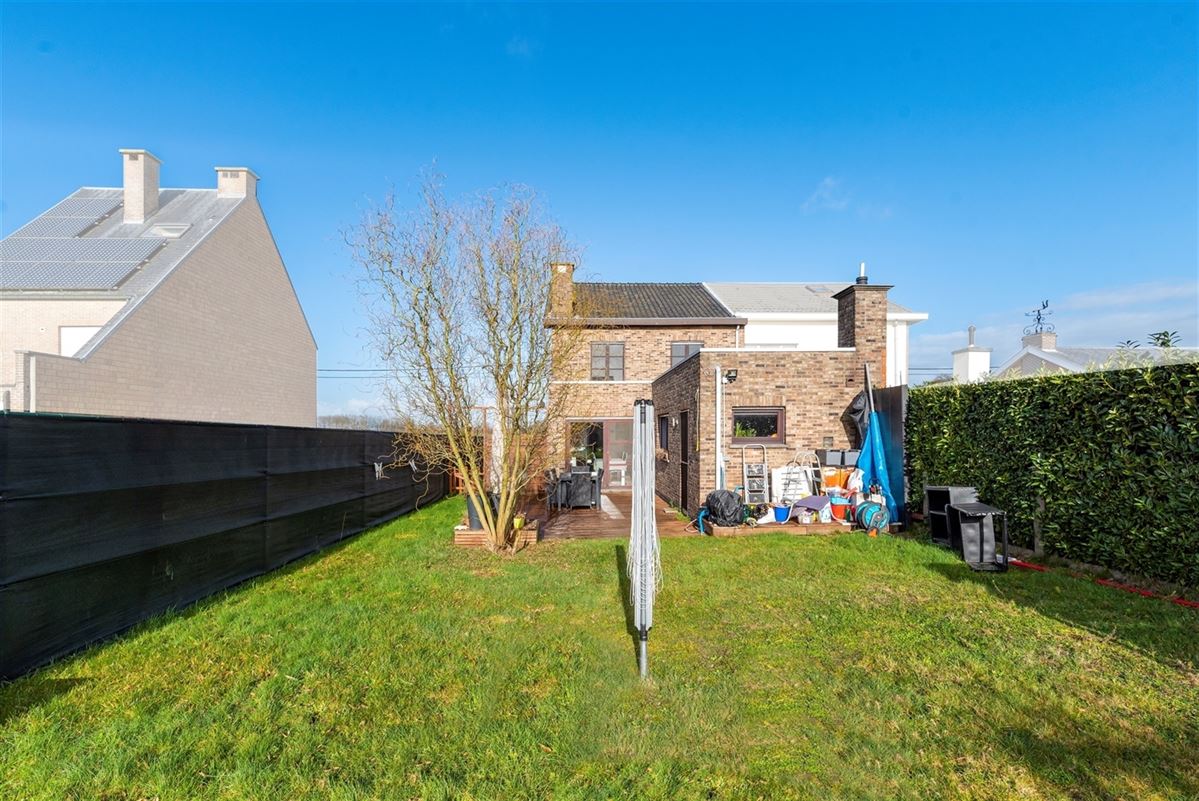 Foto 24 : Huis te 9100 NIEUWKERKEN-WAAS (België) - Prijs € 355.000