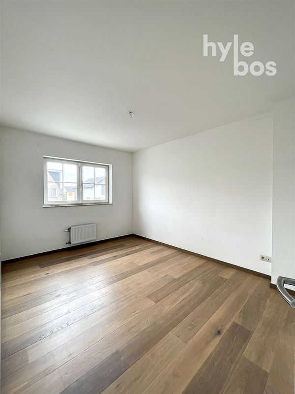 Foto 12 : Huis te 9100 SINT-NIKLAAS (België) - Prijs 1.250 €/maand