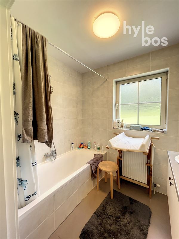 Foto 7 : Appartement te 9100 SINT-NIKLAAS (België) - Prijs 870 €/maand
