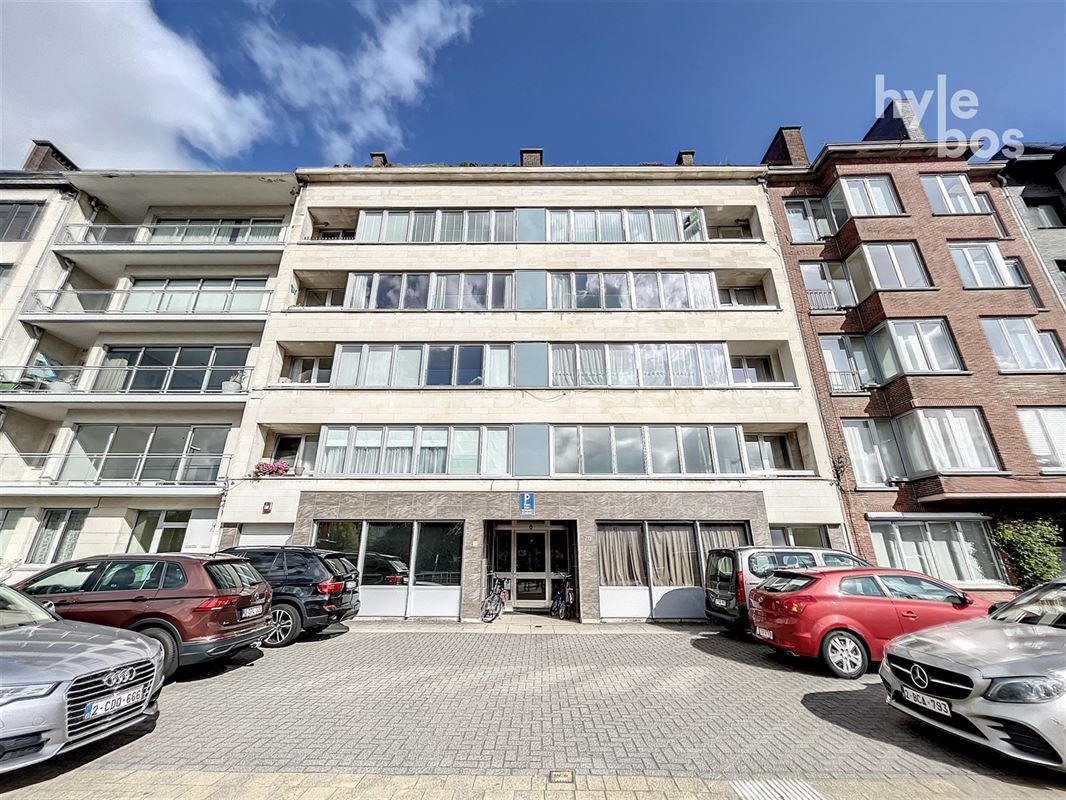 Foto 1 : Appartement te 9100 SINT-NIKLAAS (België) - Prijs 950 €/maand