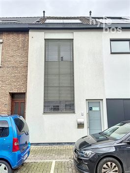Huis te 9100 SINT-NIKLAAS (België) - Prijs 975 €/maand