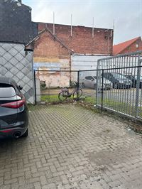 Foto 1 : Autostaanplaats te 9100 SINT-NIKLAAS (België) - Prijs € 45