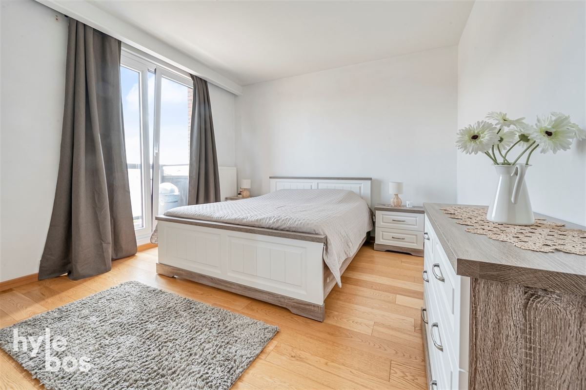 Foto 10 : Appartement te 9100 SINT-NIKLAAS (België) - Prijs € 295.000