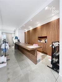 Foto 6 : Winkelruimte te 9100 SINT-NIKLAAS (België) - Prijs 1.200 €/maand