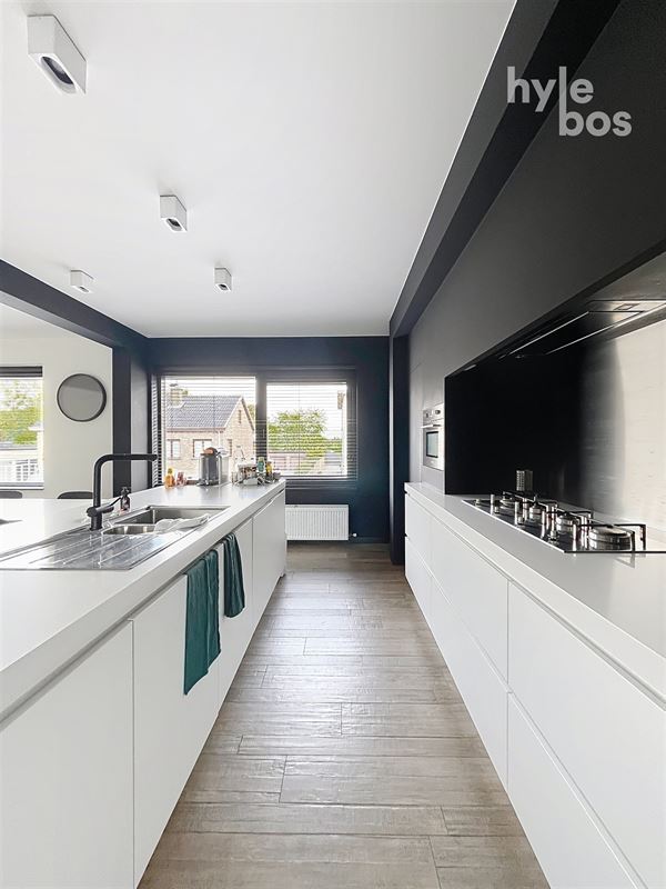 Foto 7 : Burelen te 9100 SINT-NIKLAAS (België) - Prijs 995 €/maand