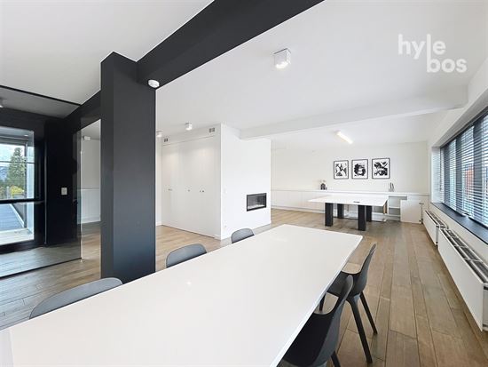 Ruime, moderne kantoorruimte