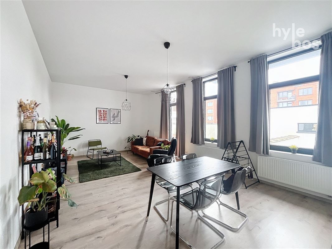 Foto 2 : Appartement te 9100 SINT-NIKLAAS (België) - Prijs 925 €/maand