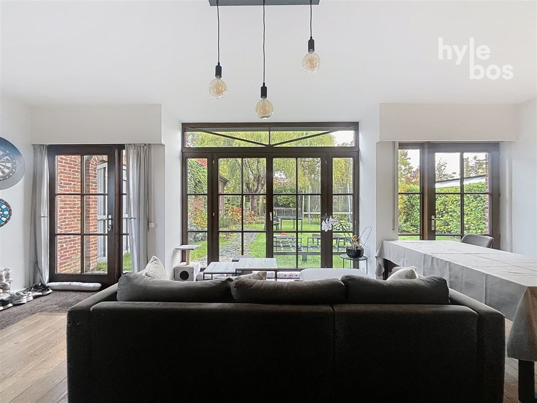 Foto 7 : Villa te 9100 SINT-NIKLAAS (België) - Prijs 1.600 €/maand