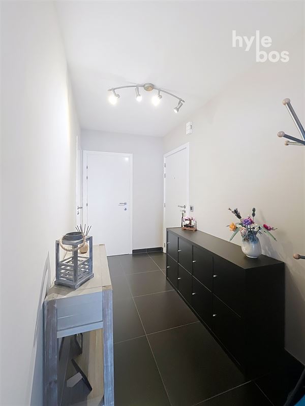 Foto 2 : Appartement te 9100 SINT-NIKLAAS (België) - Prijs 910 €/maand