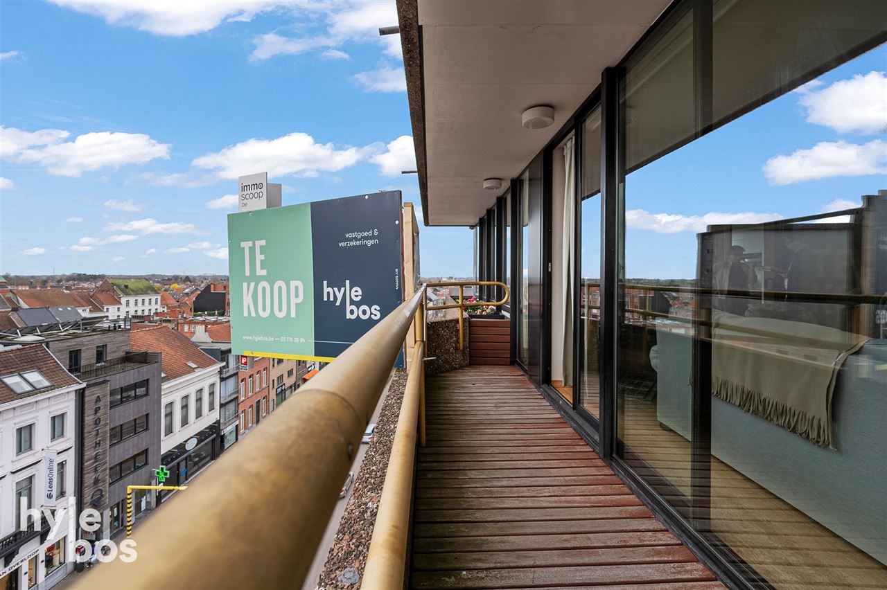 Centraal gelegen 3 slaapkamer appartement met parking