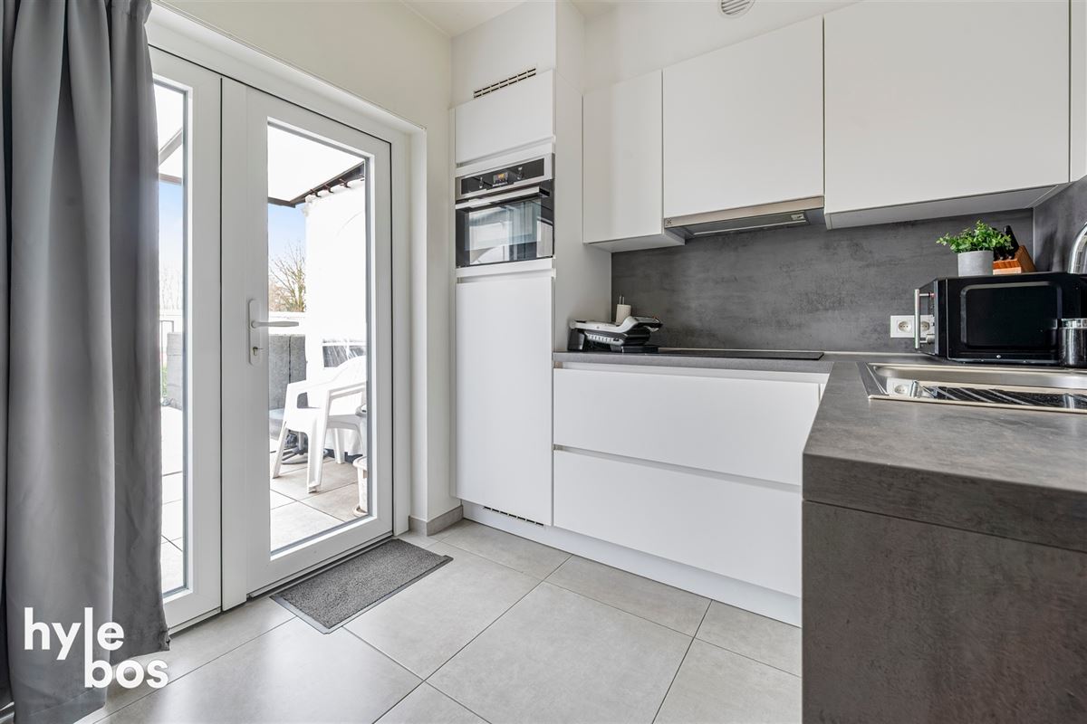 Foto 11 : Appartement te 9100 SINT-NIKLAAS (België) - Prijs &euro; 235.000