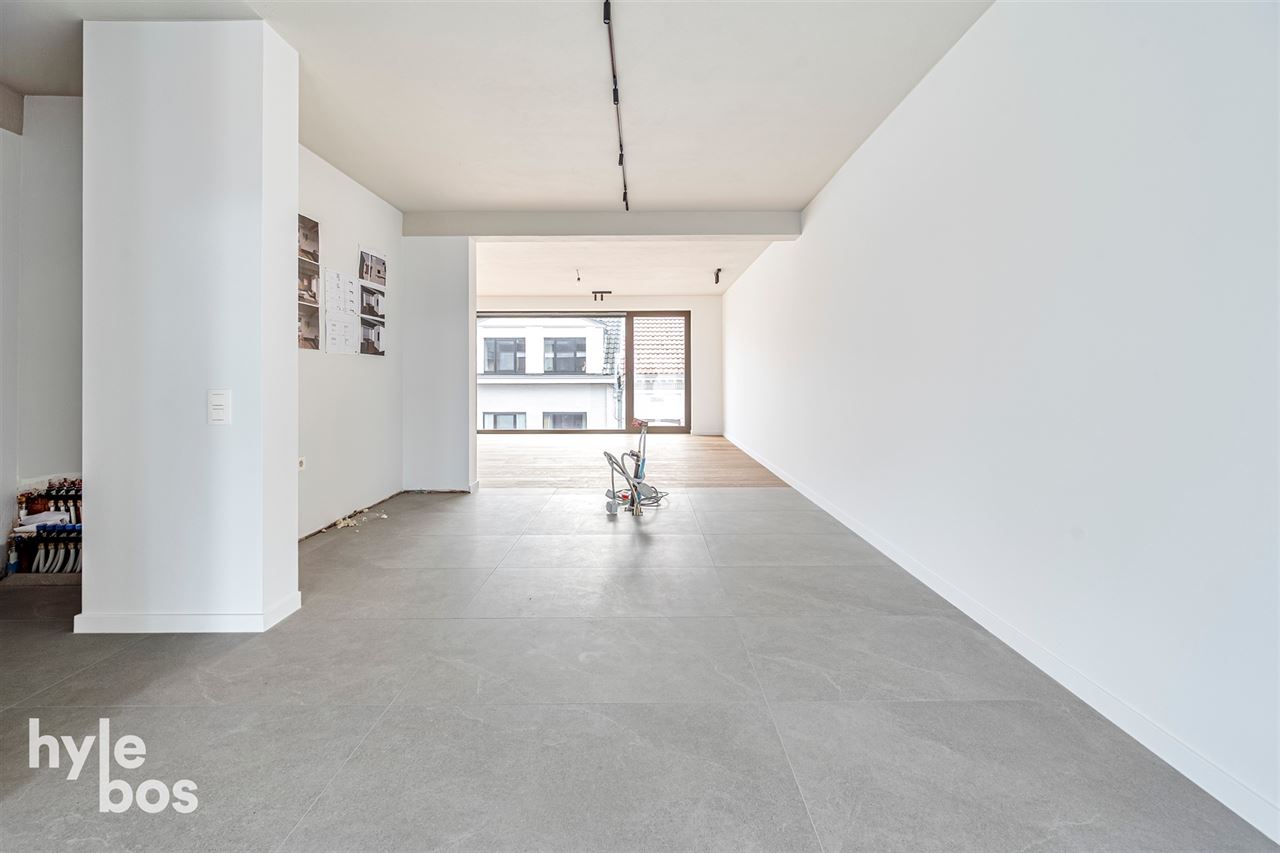 Luxueus energiezuinig penthouse met dakterras in centrum