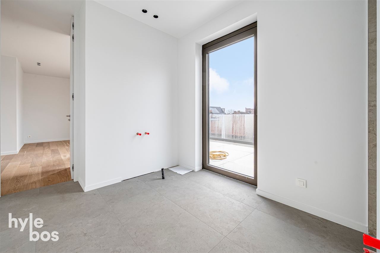 Luxueus energiezuinig penthouse met dakterras in centrum
