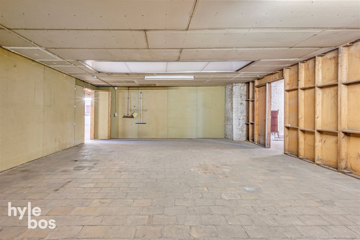 Foto 24 : Huis te 9100 SINT-NIKLAAS (België) - Prijs &euro; 375.000