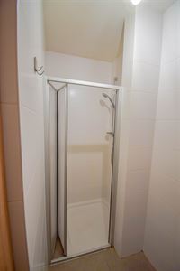 Foto 10 : Appartement te 9100 SINT-NIKLAAS (België) - Prijs 750 €/maand