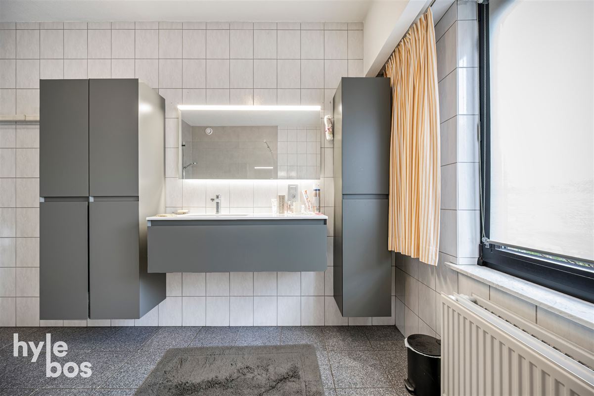 Foto 14 : Huis te 9140 TIELRODE (België) - Prijs &euro; 1.700