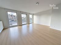 Foto 2 : Appartement te 9100 SINT-NIKLAAS (België) - Prijs 1.350 €/maand
