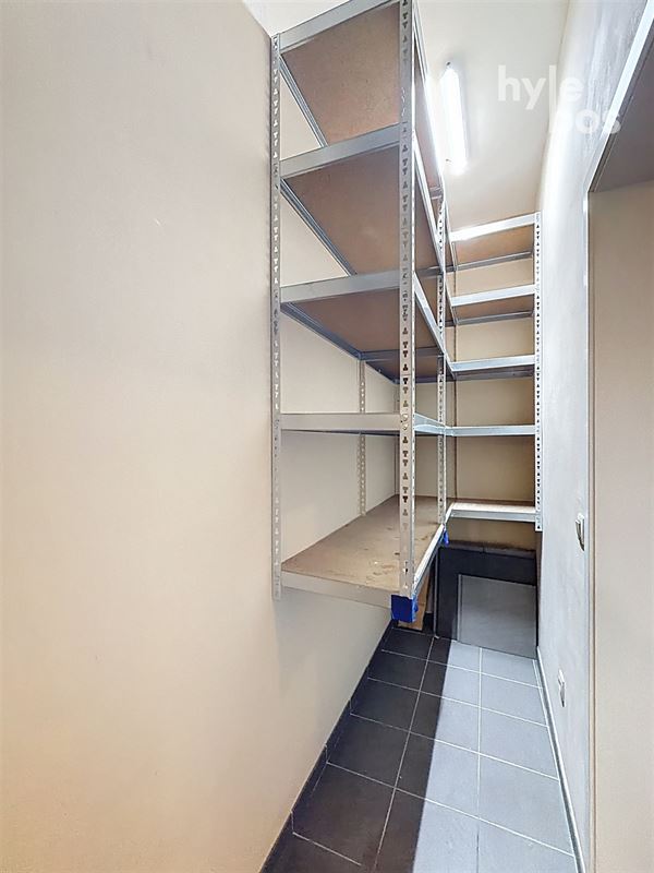 Foto 19 : Appartement te 9100 SINT-NIKLAAS (België) - Prijs 950 €/maand