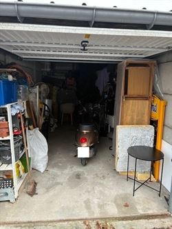 Foto 2 : Garagebox te 9100 SINT-NIKLAAS (België) - Prijs 65 €/maand