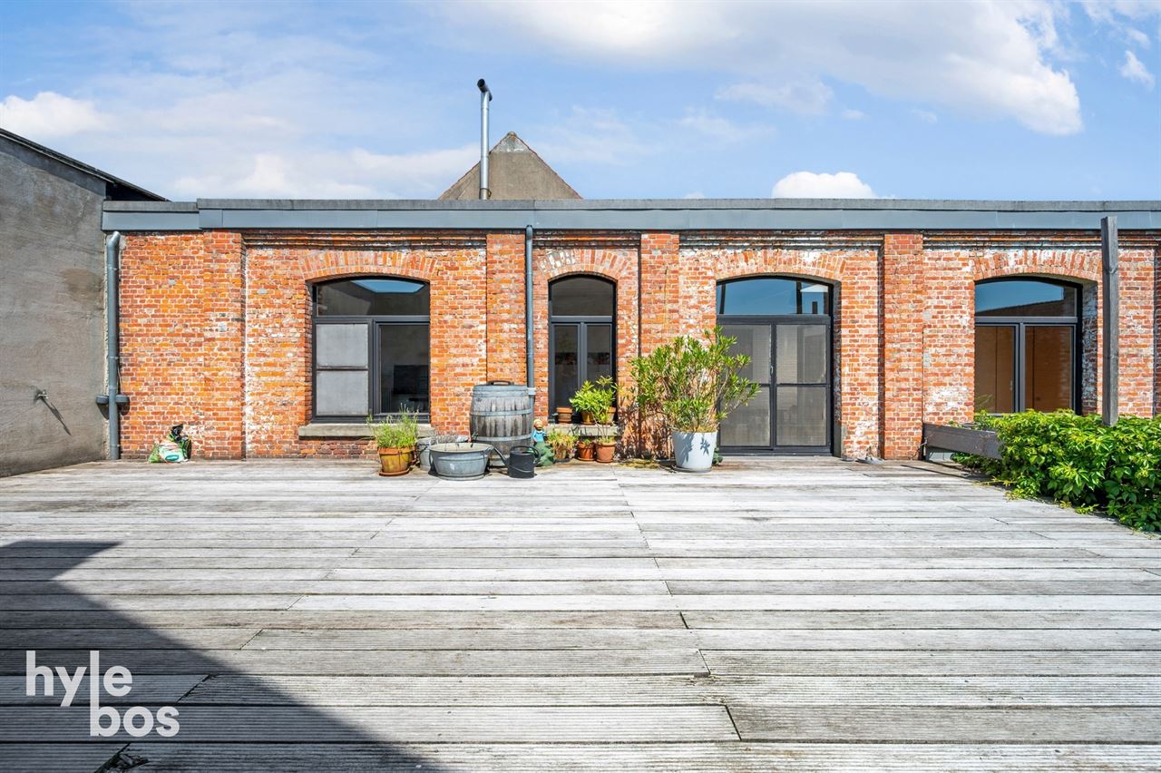 Uniek open woonconcept met mooie tuin