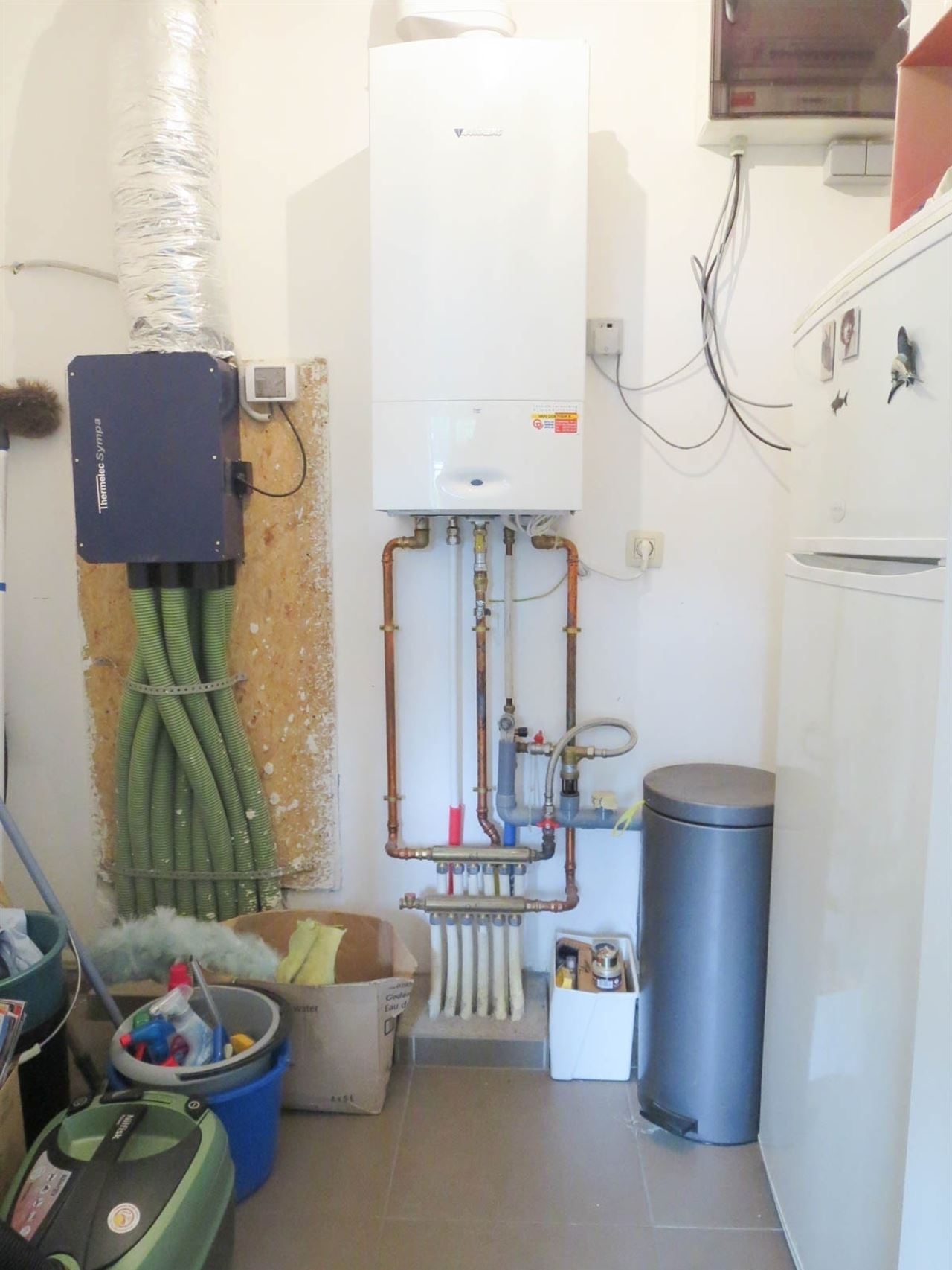 Aan de stadsrand gelegen gelijkvloers appartement
