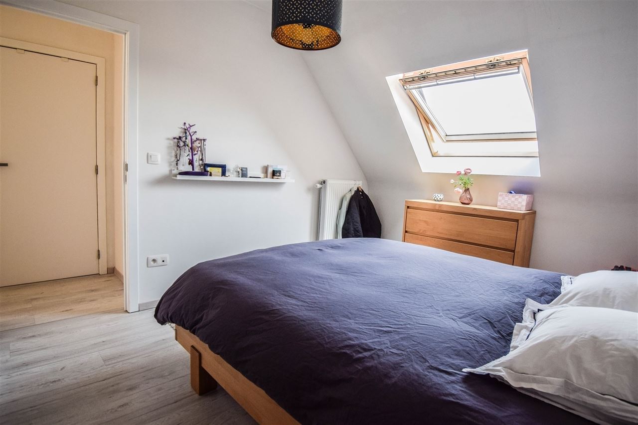 Aan de rand van de stad, rustig gelegen duplex