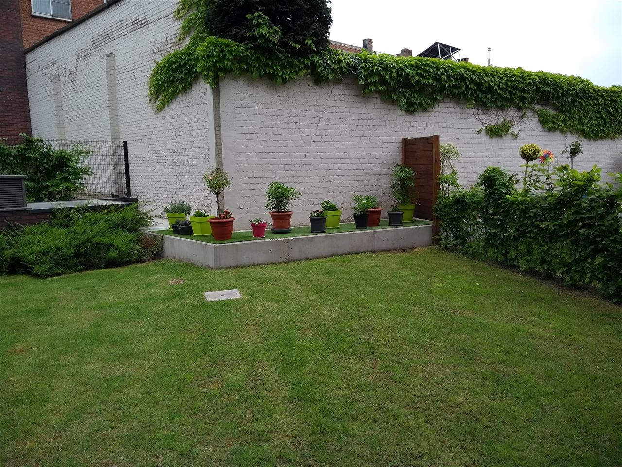 Centraal gelegen instapklaar appartement met stadstuin en parkeerplaats