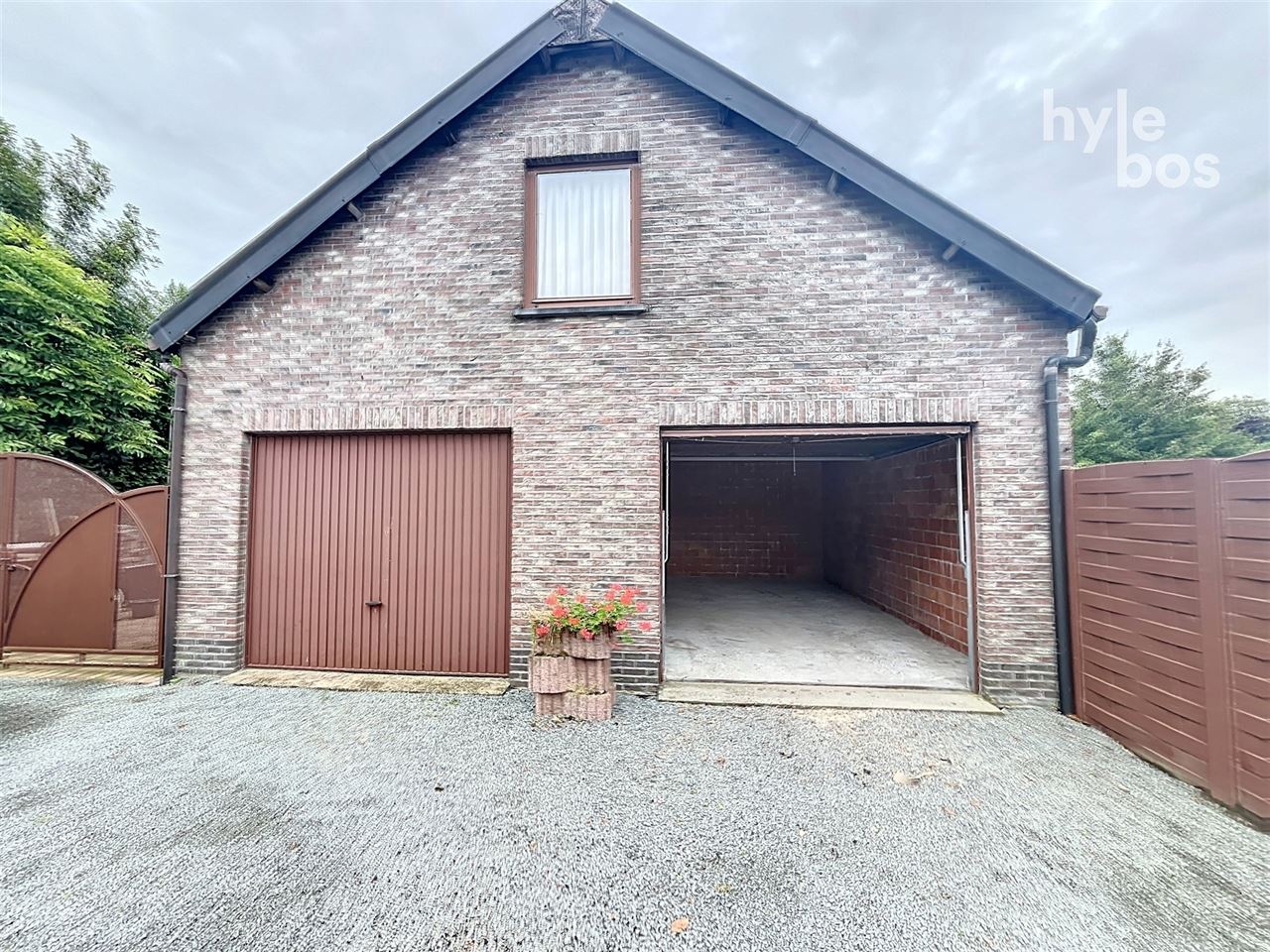 Ruim, instapklaar duplex appartement met garage