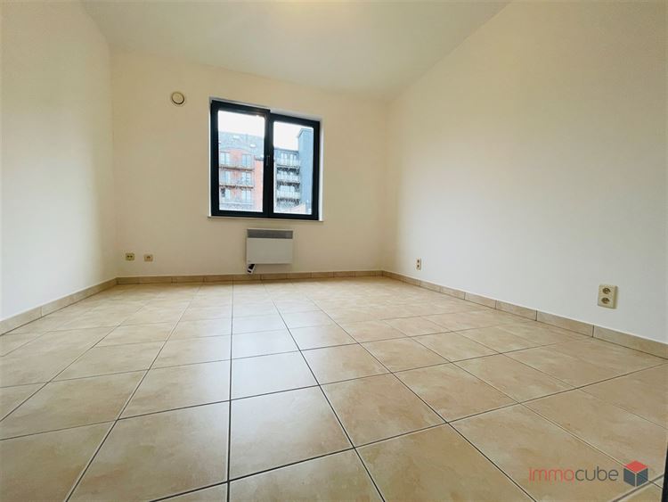 Image 7 : Appartement à 4300 WAREMME (Belgique) - Prix 825 €