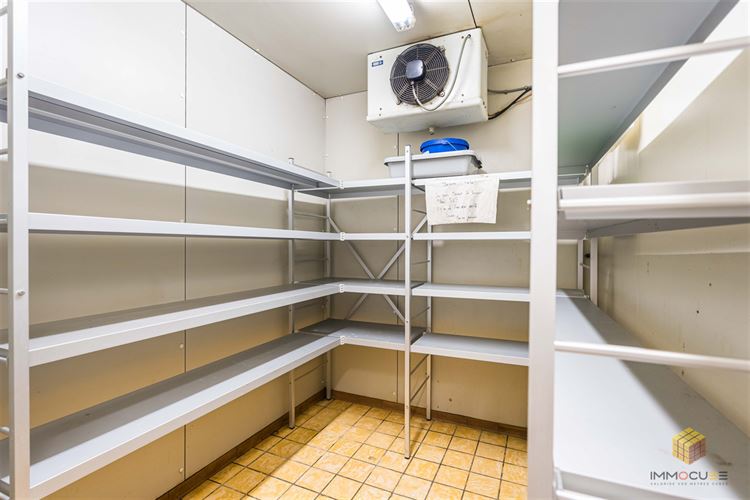 Image 10 : Rez-de-chaussée commerciaux à 4300 WAREMME (Belgique) - Prix 232.000 €