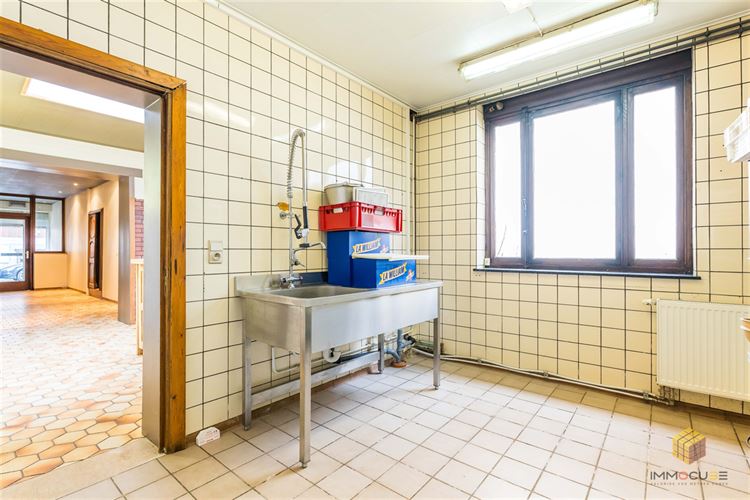 Image 12 : Rez-de-chaussée commerciaux à 4300 WAREMME (Belgique) - Prix 232.000 €