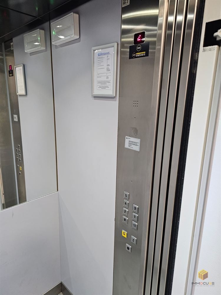 Image 6 : Appartement à 4300 WAREMME (Belgique) - Prix 950 €