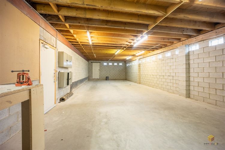 Image 9 : Entrepôts à 4317 FAIMES (Belgique) - Prix 950 €