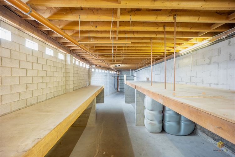 Image 3 : Entrepôts à 4317 FAIMES (Belgique) - Prix 950 €