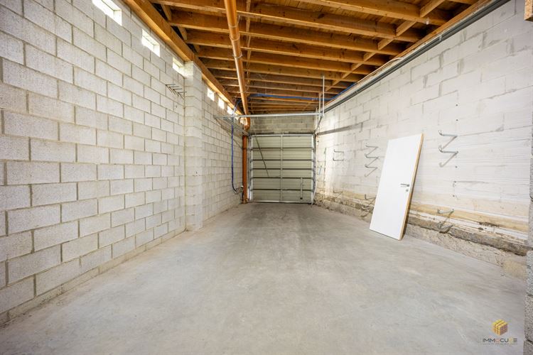 Image 5 : Entrepôts à 4317 FAIMES (Belgique) - Prix 950 €