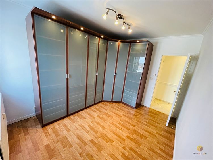 Image 16 : Appartement à 4300 WAREMME (Belgique) - Prix 950 &euro;